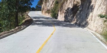 Proyectos fortalecen infraestructura vial y educativa en Quiché