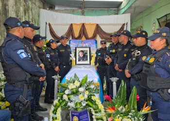 Retalhuleu: Despiden a agente de la PNC fallecido en cumplimiento del deber