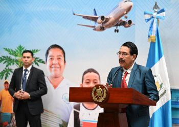 Viceministro de Finanzas Públicas, Walter Figueroa explica el nivel de ejecución presupuestaria.