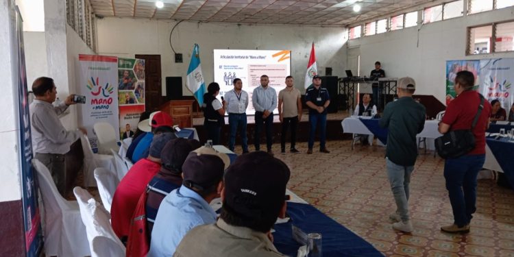 Desarrollan reunión para fortalecer acciones de la iniciativa intersectorial Mano a Mano en Zacapa