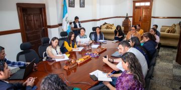 Compromiso para seguir impulsando la iniciativa intersectorial Mano a Mano en Alta Verapaz