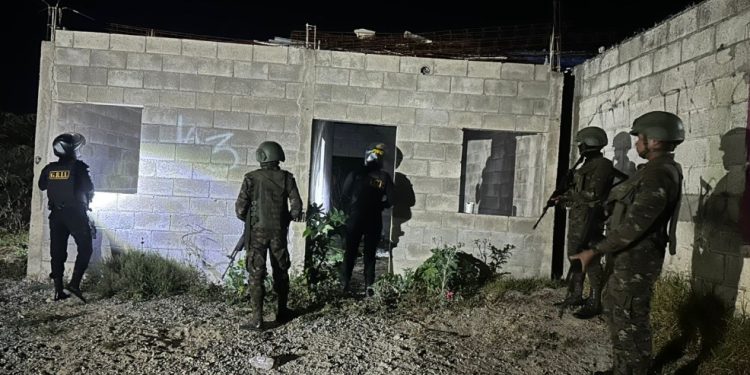 Incautan tres armas de fuego durante operativos de seguridad en Huehuetenango