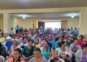 Continúa apoyo a familias afectadas por la pérdida de sus cosechas en Zacapa