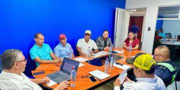 Dan seguimiento a soluciones del tránsito en jurisdicción de San Vicente Pacaya