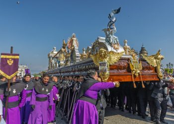Semana Santa, de trasfondo litúrgico, mueve a miles de guatemaltecos cada año. / Foto: MCD.