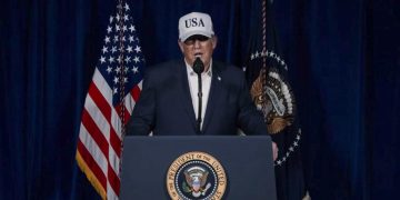 El presidente de Estados Unidos, Donald Trump, en su mensaje sobre el ataque contra Irán. / Foto: EFE/ Cuenta de Truth Social del presidente Trump.