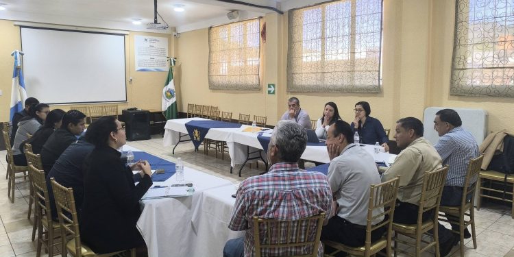 Santa Rosa avanza en la implementación del Gobierno Departamental con acompañamiento del Ejecutivo