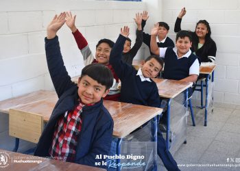 Histórica mejora educativa transforma la escuela primaria de Xinaxoj tras 44 años de espera