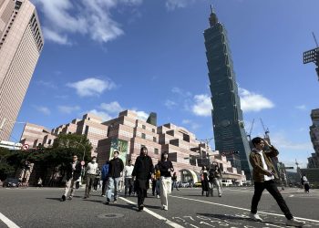 El ministro de Defensa de la República de China (Taiwán) expresó sus preocupaciones por el aumento de ejercicios militares de la República Popular de China en sus cercanías. / Foto: EFE.