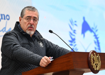 Presidente Bernardo Arévalo en La Ronda