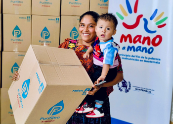 Mides entregó más de 57 mil filtros con Mano a Mano./Foto: Mides.