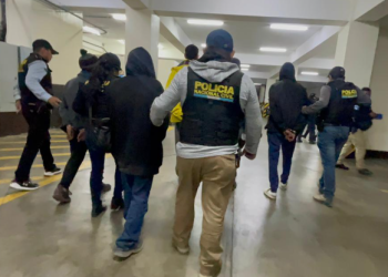 De acuerdo con la PNC, los indicios encontrados presuntamente están vinculados a la venta de droga en el área. / Foto: PNC