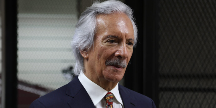 Otorgan medida sustitutiva a José Rubén Zamora./Foto: DCA.