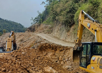Avanza construcción de carretera en Huehuetenango./Foto: CIV.