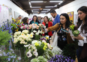 Arreglos florales, la muestra de cariño que Guatemala lleva al mundo