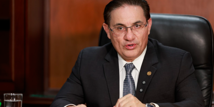 Ministro de Gobernación Marco Antonio Villeda en entrevista con AGN. / Foto: Noé Pérez