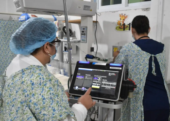 Nueva tecnología fortalece la atención en la Unidad de Cuidado Intensivo Pediátrico de Zacapa. (Foto: MSPAS)