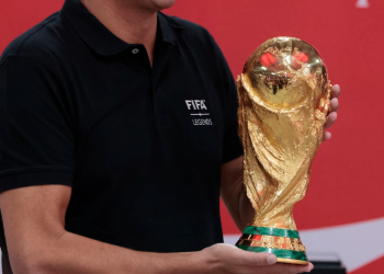 Guatemala abre sus brazos al futbol y recibe la Copa del Mundo
