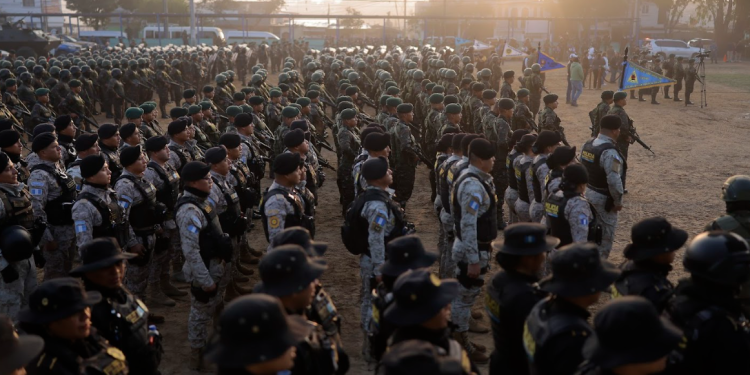 Operación Centinela Metropolitano. / Foto: Byron de la Cruz y Gilber García
