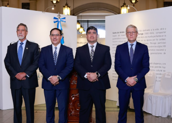 Expresidente destacan que elecciones de segundo grado son importantes para la democracia de Guatemala