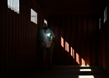 El "Lobo", cabecilla del "Barrio 18", se encuentra completamente aislado, afirma el director del Sistema Penitenciario. / Foto: Álvaro Interiano.