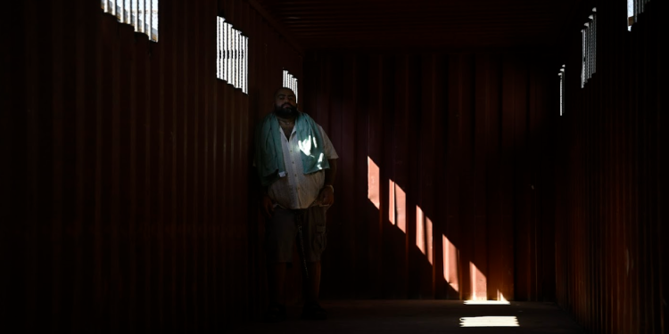 El "Lobo", cabecilla del "Barrio 18", se encuentra completamente aislado, afirma el director del Sistema Penitenciario. / Foto: Álvaro Interiano.