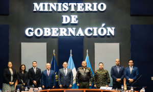Firma del convenio para la construcción de cárcel de máxima seguridad en Izabal. / Foto: Mingob.