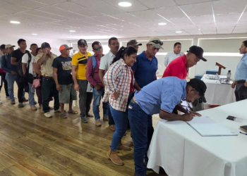 Once comunidades pesqueras respaldan vedas para conservar recursos hidrobiológicos. / Foto: MAGA