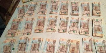 Operativo contra el narcomenudeo deja como resultado más de 28 mil quetzales decomisados. (Foto: PNC)