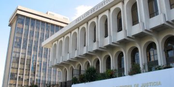 CSJ recibió expedientes de 39 candidatos a magistrados de la CC. (Foto: archivo)