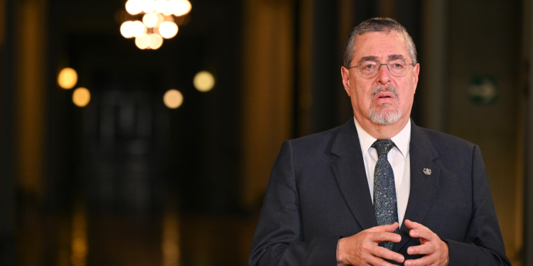 Presidente Arévalo a agremiados del CANG: “De su decisión depende que Guatemala avance con justicia y dignidad”