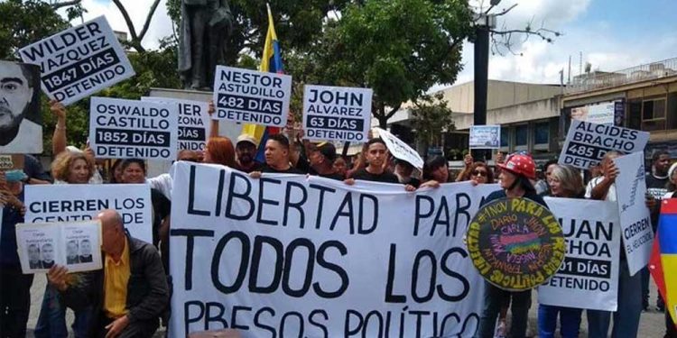 Al menos 444 presos políticos han sido excarcelados en Venezuela, según la ONG Foro Penal
