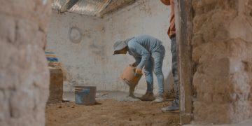 El Mides entregó 11 mil 180 sacos de concreto premezclado a familias del municipio de Jocotán, Chiquimula. (Foto: Mides)