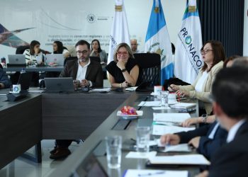 Mineco efectúa tercera reunión de la mesa técnica del sector agroexportador