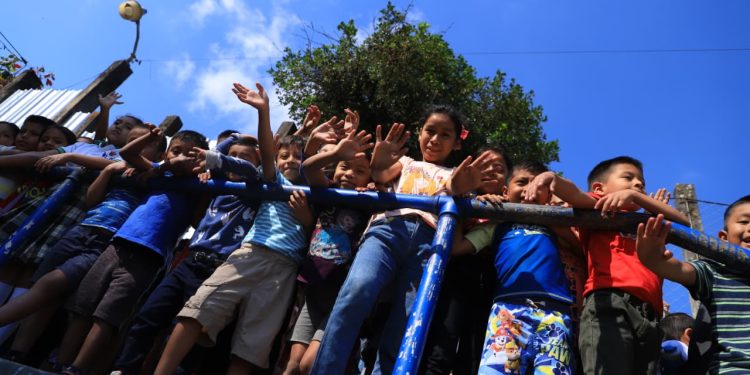 Ministerio de Educación recuerda que las inscripciones siguen habilitadas hasta el 06 de abril. (Foto: Mineduc)