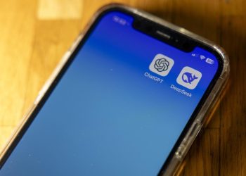 Expertos trabajan en opciones para detecta en la web imágenes generadas con IA.