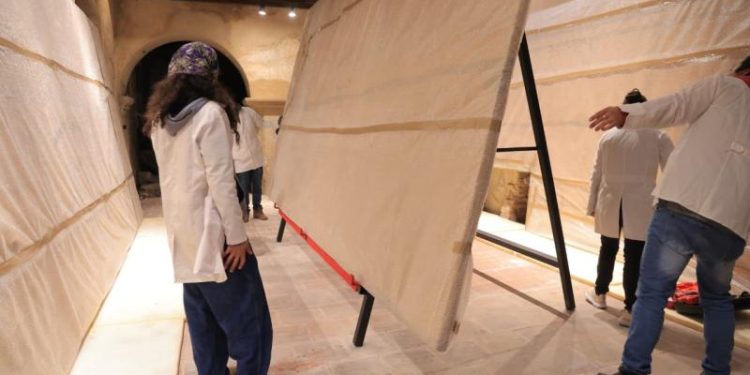 Trasladan cuatro obras del Museo de Arte Colonial./Foto: MCD.