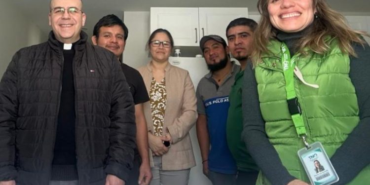 Minex verifica condiciones de guatemaltecos trabajadores temporales en Canadá./Foto: Minex.