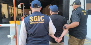 Alejandro de Jesús Hernández Godínez, de 43 años, quien contaba con una orden de captura con fines de extradición. / Foto: PNC