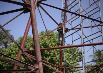 Supervisan proyecto de mejoramiento del sistema de agua potable en Champerico