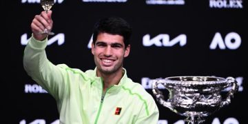 Carlos Alcaraz luego de su victoria en el Abierto de Australia. / Foto: EFE.