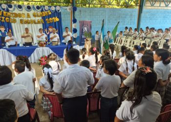 Inicia el ciclo escolar 2026 en Retalhuleu con más de 80 mil estudiantes en las aulas