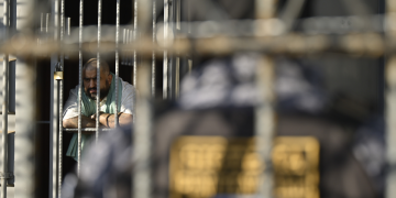 Trasladan a nueva área y fortalecen aislamiento de el “Lobo” en Renovación I