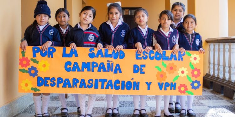 Lanzan jornada de desparasitación y vacunación en Alta Verapaz