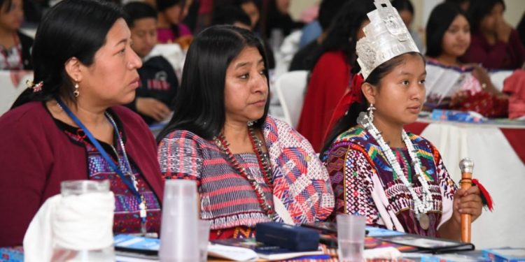 Compromiso con la promoción y revitalización de los idiomas mayas en Huehuetenango