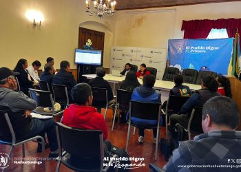 Sostienen diálogo para una mejor gestión institucional en Huehuetenango
