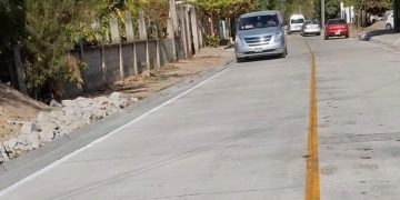 Entregan proyecto de pavimentación en aldea Bordo Alto, Quesada