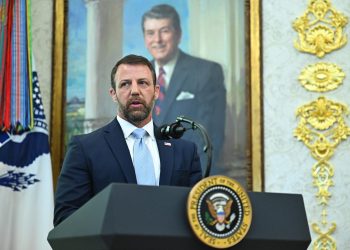 Markwayne Mullin, secretario de Seguridad Nacional de Estados Unidos. / Foto: EFE.