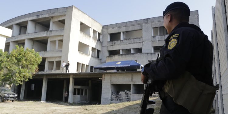 Construcción de nueva sede policial. / Foto: Mingob