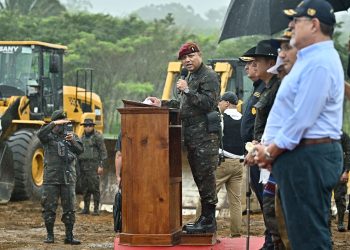 Saenz destaca coordinación entre Defensa y Mingob para nueva cárcel de máxima seguridad en Izabal